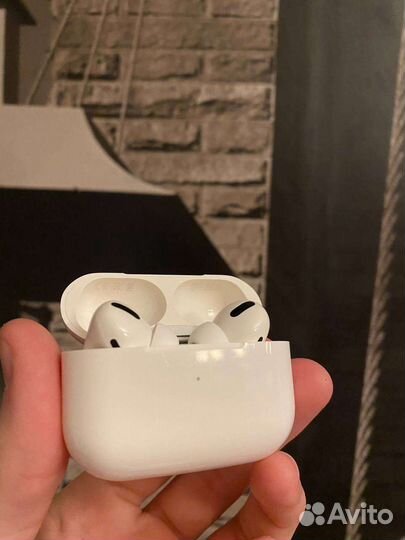 AirPods PRO беспроводные наушники