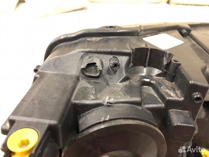 Фара Skoda Karoq