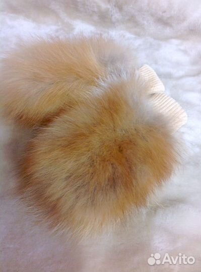 Варежки из лисы