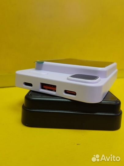 Повер банк с Беспроводной зарядкой Magsafe