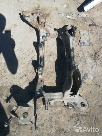 Подрамник задний хендай сантафе 2