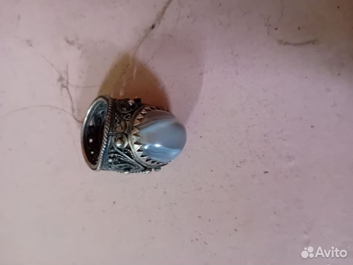 Серебряное кольцо мужское с камнем