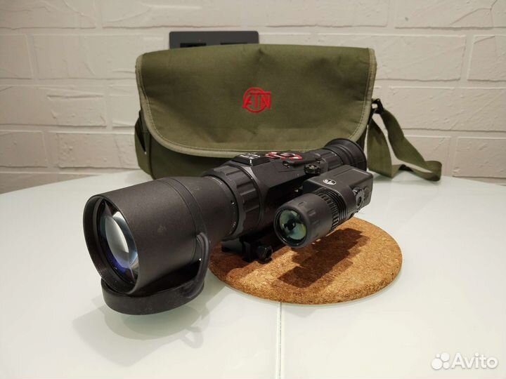 Цифровой ночной/дневной прицел ATN