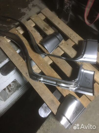 Капот и разное железо на Газель