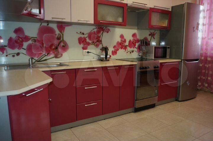 2-к. квартира, 76 м², 6/9 эт.