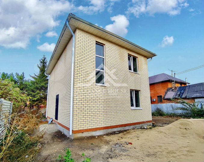 Коттедж 100 м² на участке 3 сот.