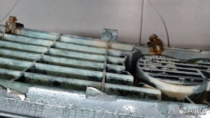 Решетка радиатора Audi 80 (B4), 1993