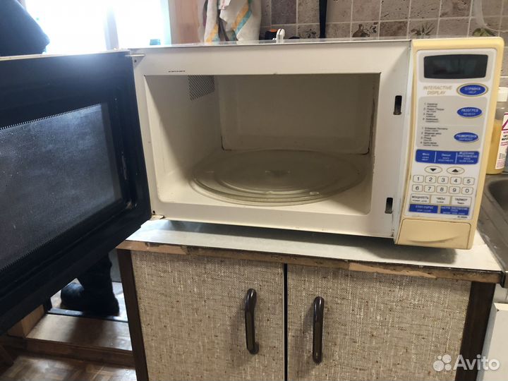 Микроволновая печь