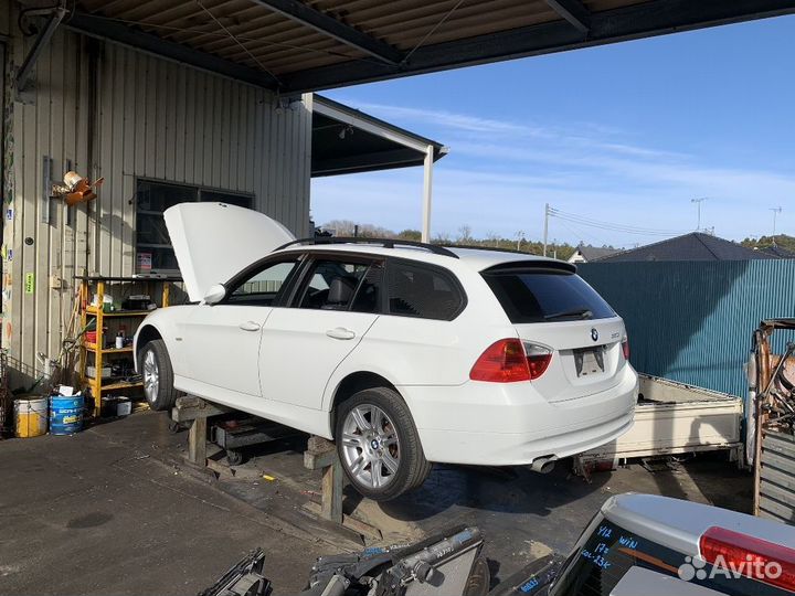 Обшивка багажника Bmw 3-series E91 (Заднее Левое Нижнее)