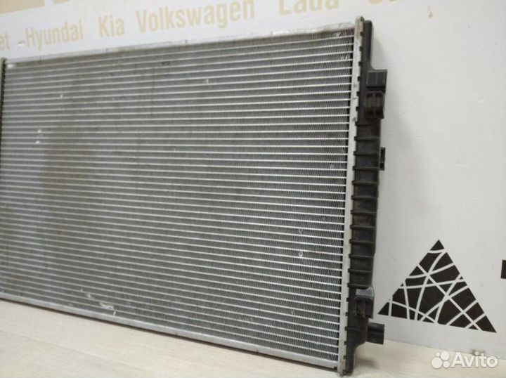 Радиатор охлаждения двигателя Skoda Octavia A7 5E3