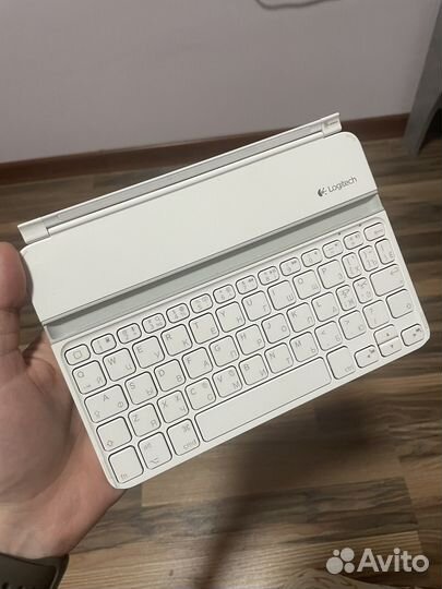 Клавиатура iPad mini Logitech