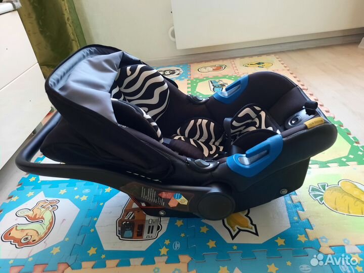 Автокресло Welldone Diadem (с базой и адаптер