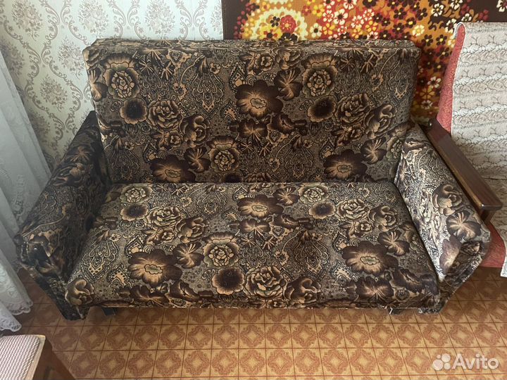 Отдам бесплатно мебель