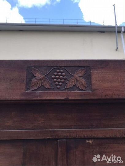 Антикварный буфет книжный шкаф+ рама