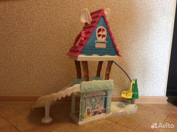 Кукольный домик Энчантималс (с мебелью)