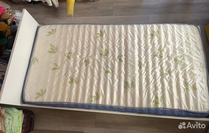 Кровать детская б/у