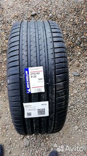 Michelin Pilot Sport 4 SUV 275/40 R22 108Y