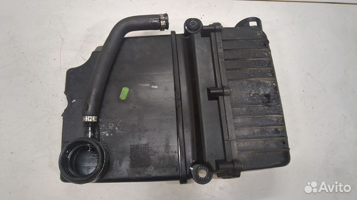 Корпус воздушного фильтра Fiat Grande Punto, 2009