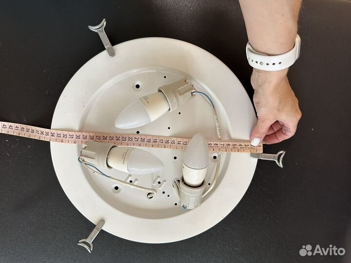 Потолочный светильник