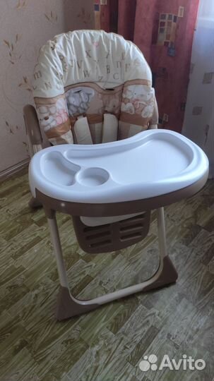 Детский стульчик для кормления