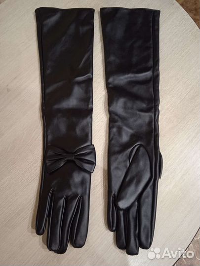 Перчатки искожа