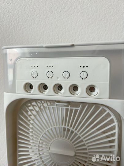 Вентилятор настольный с увлажнителем мини