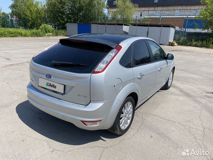Ford Focus 1.6 МТ, 2010, 107 580 км