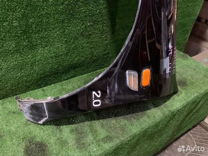 Крыло переднее левое Nissan Primera P11