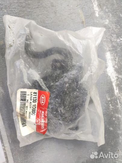 Замок капота для Kia Carens 2006-2012