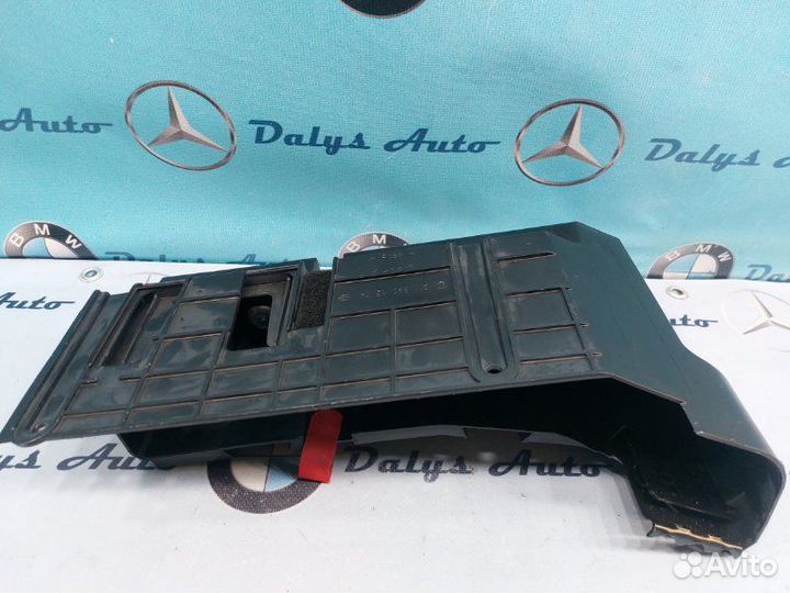 Ящик под инструмент Mercedes-Benz E-Class W211