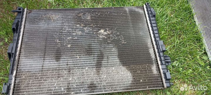 Радиатор охлаждения renault fluence