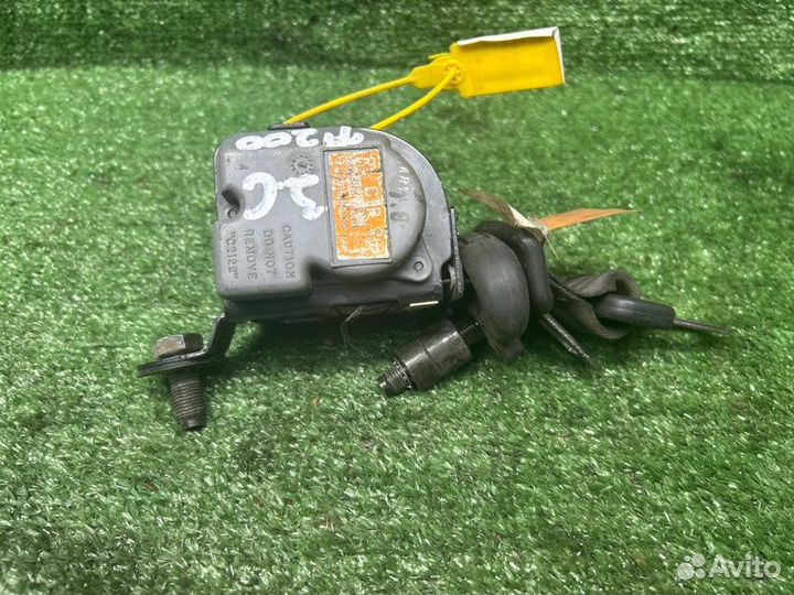 Ремень безопасности задний Chevrolet Aveo T200