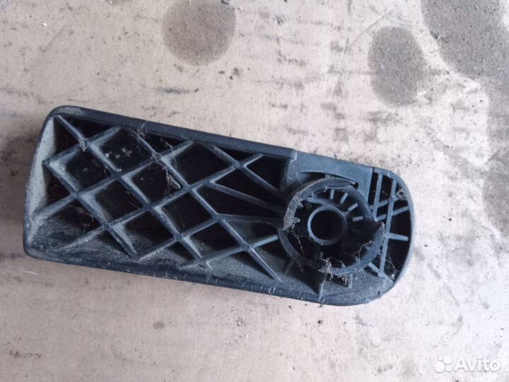 Ручка открывания капота Porsche Cayenne