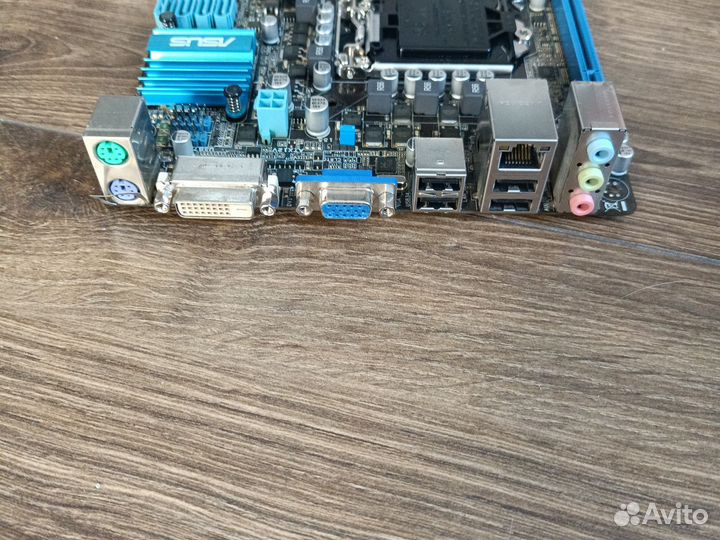 Материнская плата Asus P8H61-I LX R2.0 ITX