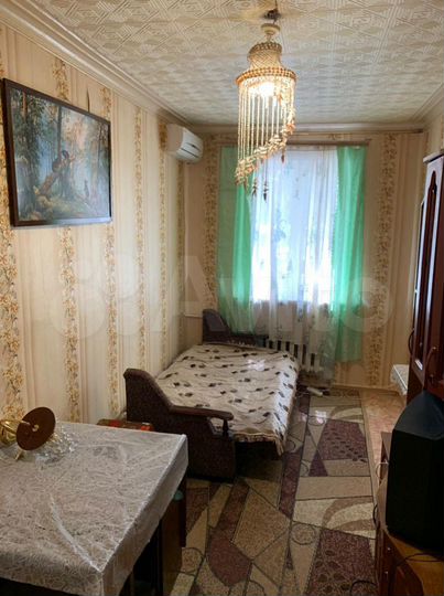 Комната 12 м² в 3-к., 1/5 эт.