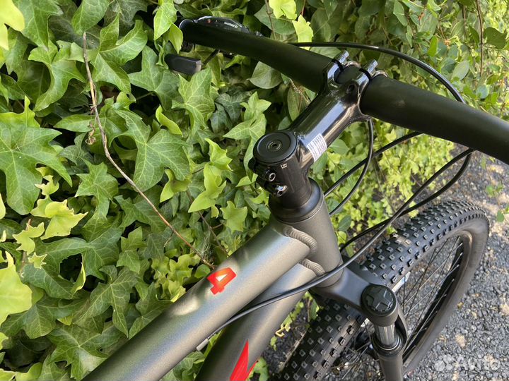 Велосипед Trek Marlin 4 29 Matte Anthracite