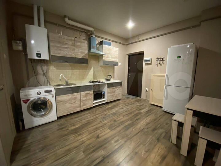 2-к. квартира, 40 м², 2/3 эт.