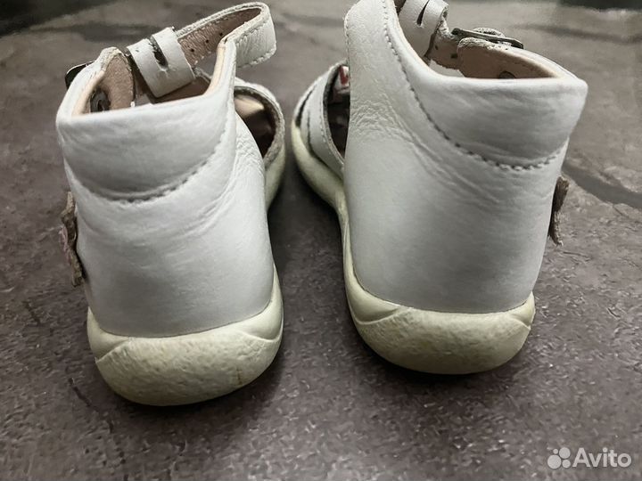 Обувь детская сандалии для девочки р.22