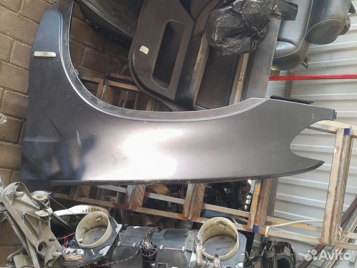 Крыло левые bmw е 53