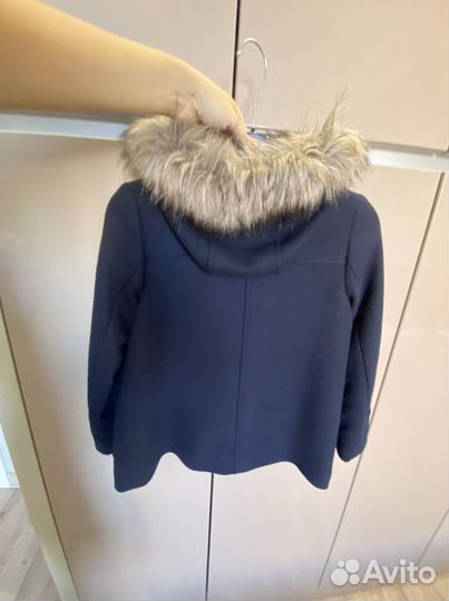 Пальто для девочки 140 Zara