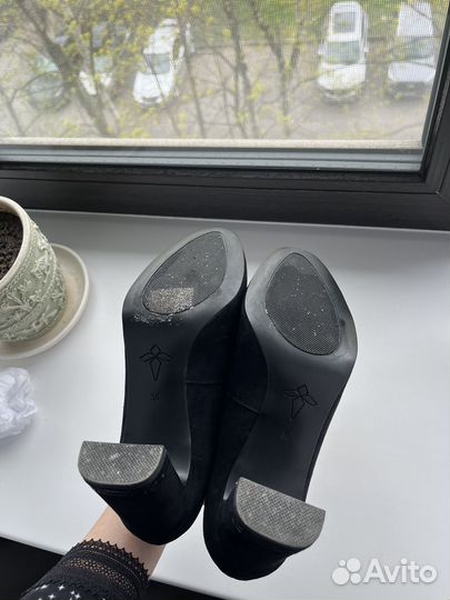 Туфли женские 36 размер натуральные замшевые