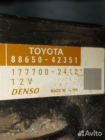 Блок управления климатом Toyota Rav4 30