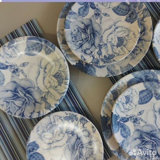 Столовый сервиз 