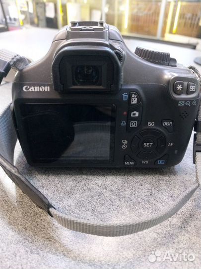 Фотоаппарат Canon EOS 1100D