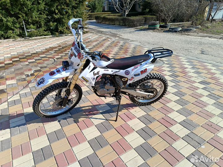BSE J1 250