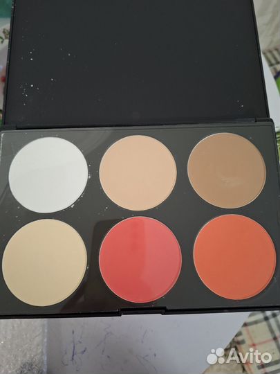 Пудра и румяна