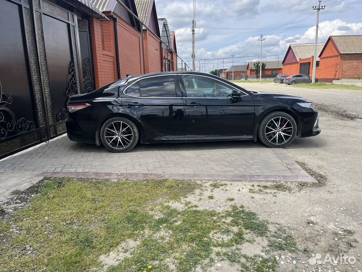 Toyota Camry 2.5 AT, 2019, 150 000 км