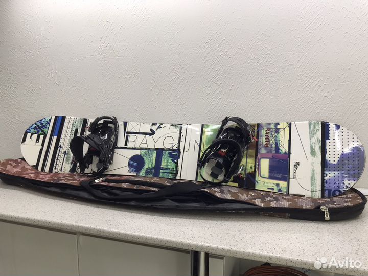 Сноуборд K2 Raygun 164 с креплениями и чехлом
