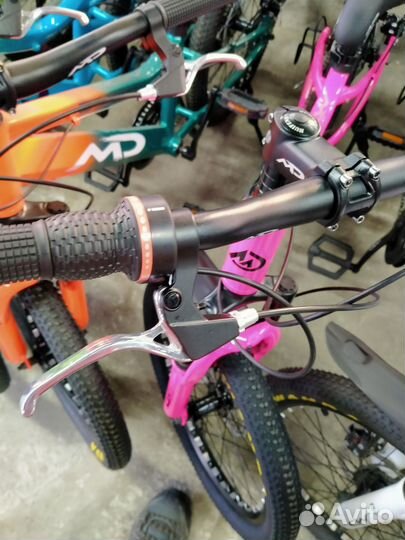 Велосипеды и аксессуары