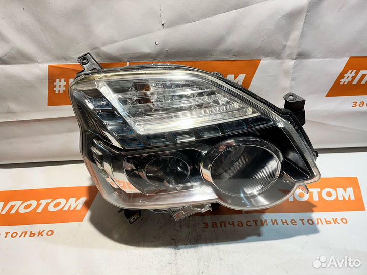 Фара ксенон прав. Nissan X-Trail T31 рест. 2012